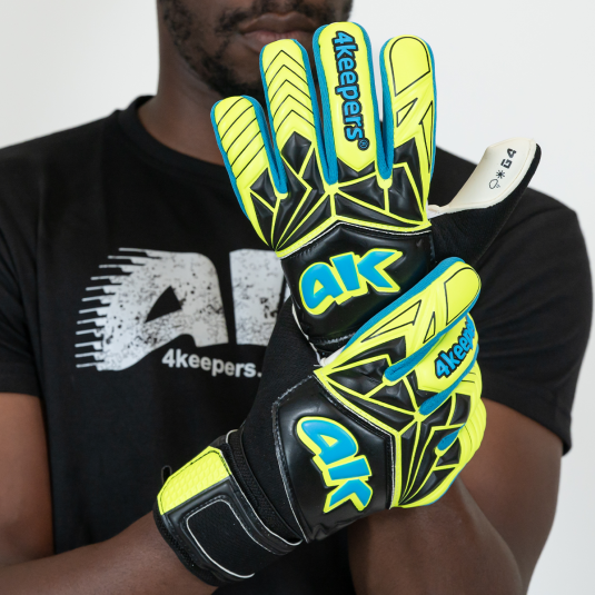 FORCE V5.23 NC | 4keepers Goalkeeper gloves