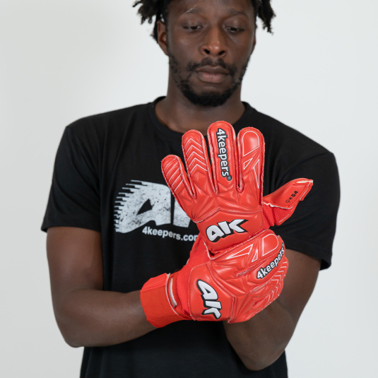 FORCE V4.23 RF | 4keepers Goalkeeper gloves