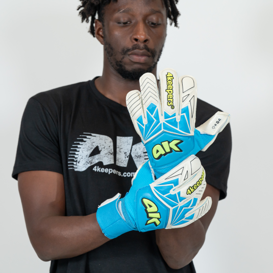 FORCE V1.23 RF | 4keepers Goalkeeper gloves