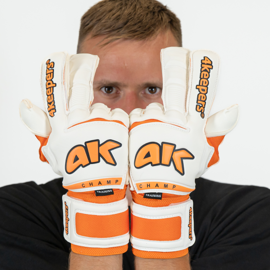 CHAMP TRAINING VI RF2G | 4keepers Goalkeeper gloves