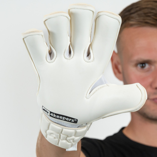 CHAMP GOLD WHITE VI RF2G | 4keepers Goalkeeper gloves