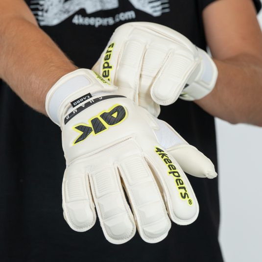 CHAMP CARBO VI HB | 4keepers Goalkeeper gloves