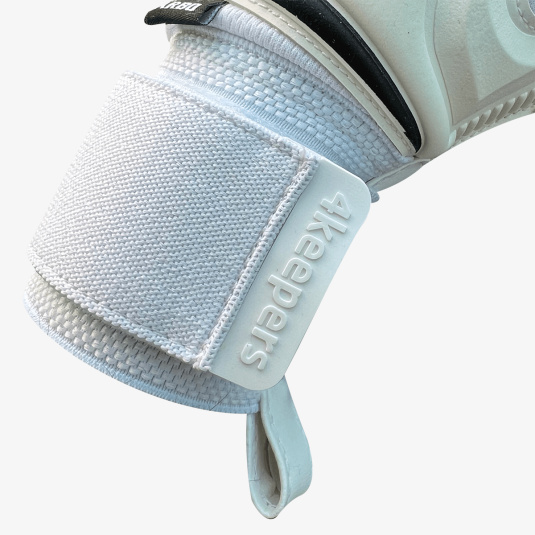 CHAMP CARBO VI RF2G strap | 4keepers Goalkeeper gloves