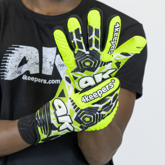 NEO FOCUS NC | 4keepers Goalkeeper gloves