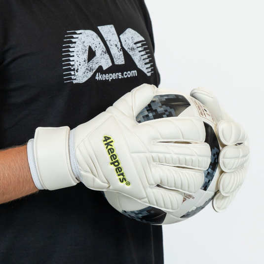 RETRO 42 RF2G | 4KEEPERS Goalkeeper gloves