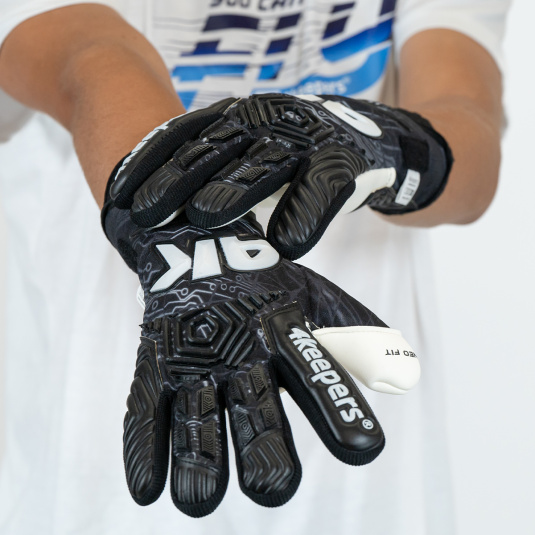 NEO ELEGANT NC junior | 4keepers Goalkeeper gloves