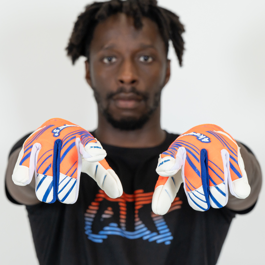 SOFT AMBER NC junior | 4keepers Goalkeeper Gloves