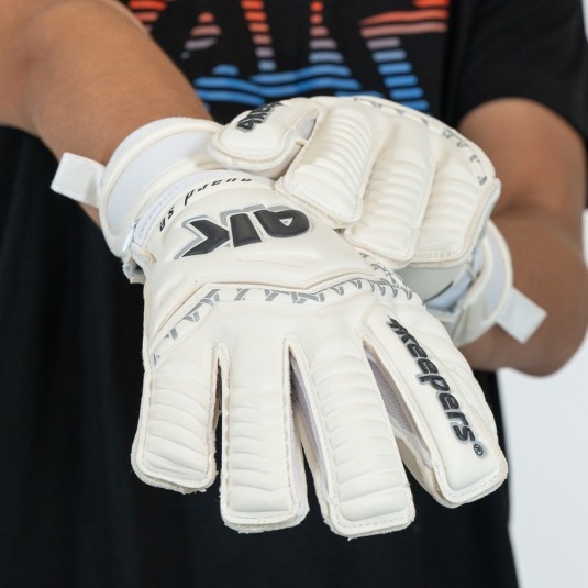 GUARD CLASSIC MF junior | 4keepers Goalkeeper gloves