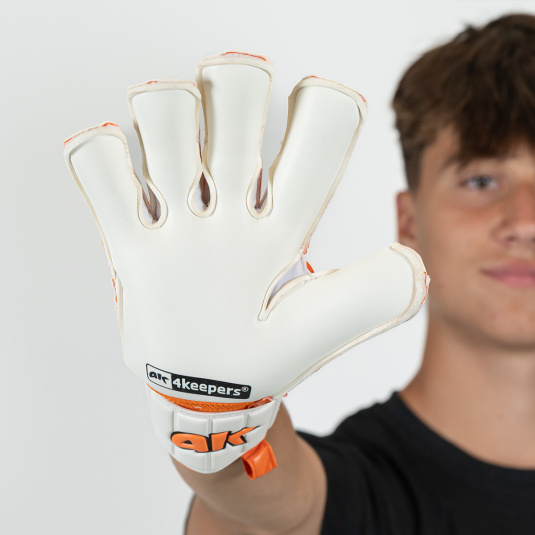 CHAMP TRAINING VI RF2G junior | 4keepers Goalkeeper gloves