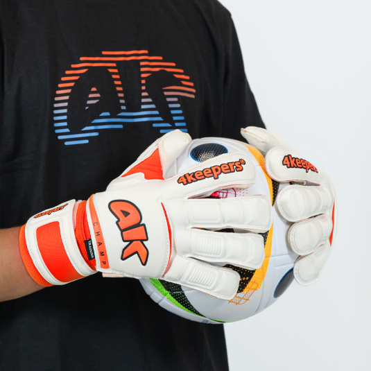 CHAMP TRAINING VI RF2G junior | 4keepers Goalkeeper gloves