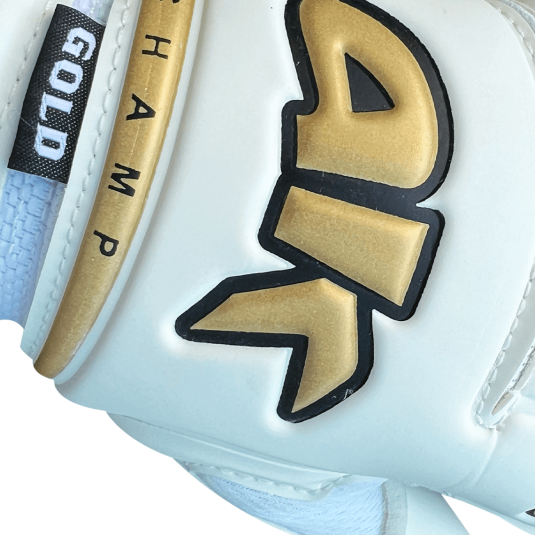 CHAMP GOLD VI RF2G junior | 4keepers Goalkeeper gloves