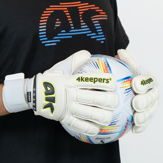 CHAMP CARBO VI RF2G strap | 4keepers Goalkeeper gloves