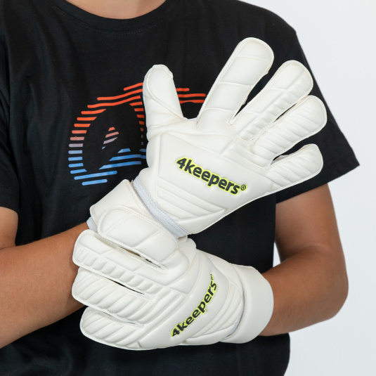 RETRO 42 RF2G junior | 4KEEPERS Goalkeeper gloves