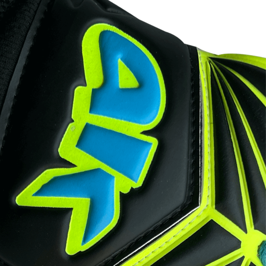 FORCE V5.23 NC | 4keepers Goalkeeper gloves