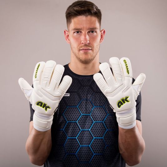 CHAMP CARBO VII HB | 4keepers Goalkeeper gloves