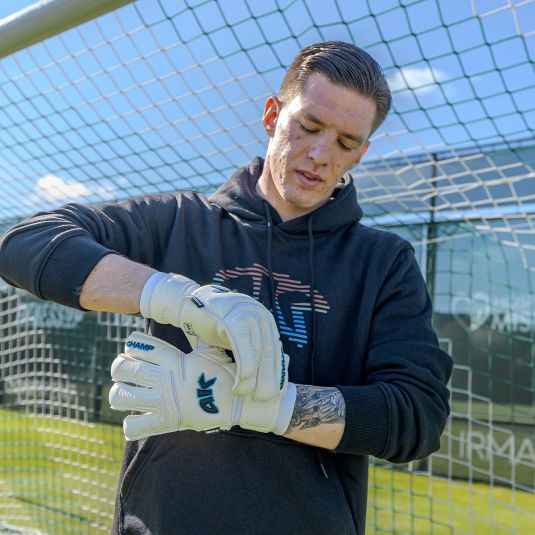 CHAMP AQ CONTACT VII RF2G | 4keepers Goalkeeper gloves