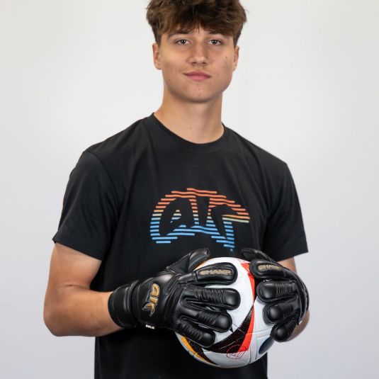 CHAMP GOLD BLACK VII RF2G junior | 4KEEPERS Goalkeeper gloves