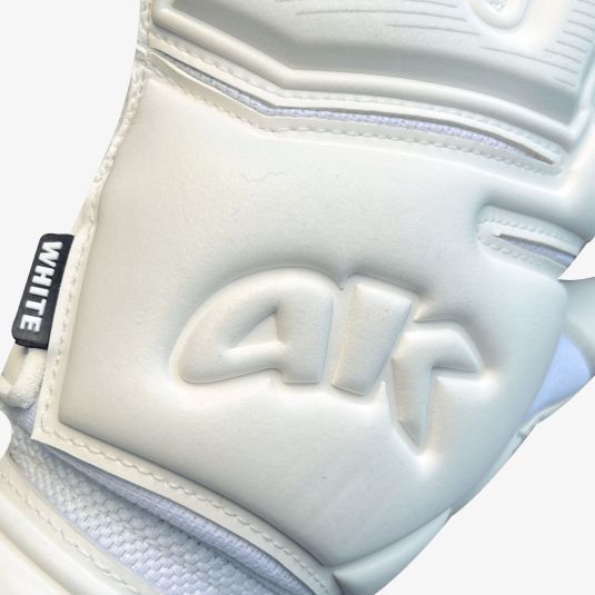 CHAMP GOLD WHITE VII RF2G junior | 4keepers Goalkeeper gloves