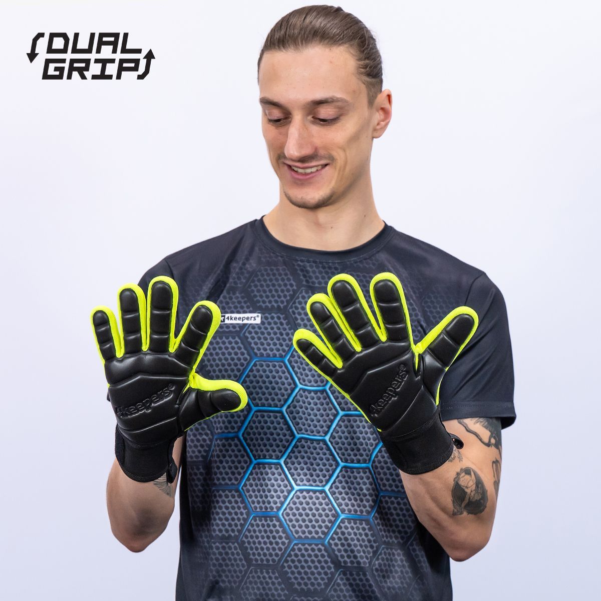 DUALGRIP NC | 4keepers Rękawice Bramkarskie DUALGRIP NC | 4keepers Rękawice Bramkarskie