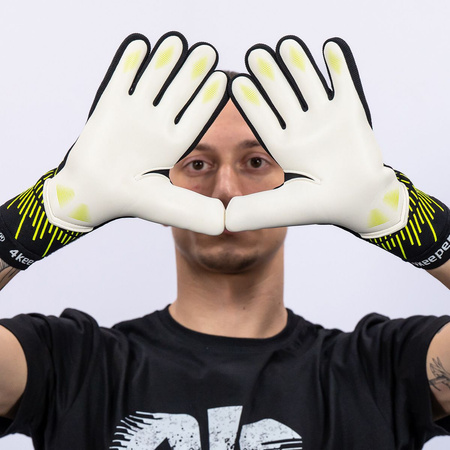 NEO VOLT NC Junior | 4keepers Goalkeeper Gloves
