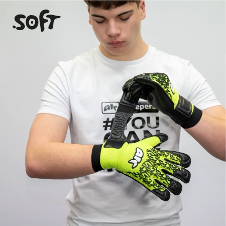 SOFT VEIN RF2G JUNIOR | 4keepers Goalkeeper Gloves