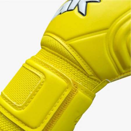 CHAMP COLOR YELLOW VII RF2G | 4keepers Goalkeeper Gloves