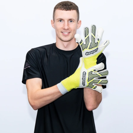 NEO VOLTEER RFG2 | 4keepers Goalkeeper Gloves