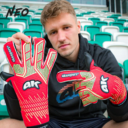 NEO LAVA RF2G | 4keepers Rękawice bramkarskie