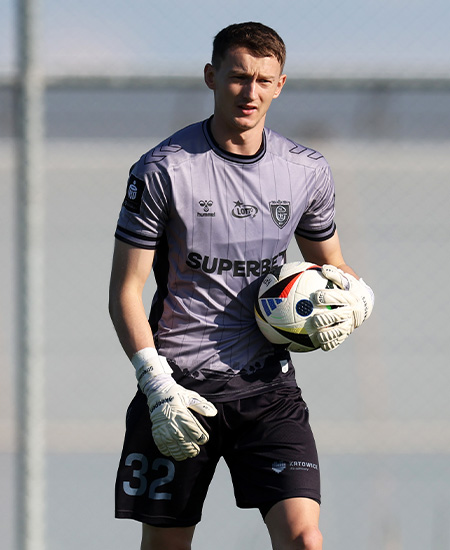 a_rafal_straczek_gks_katowice_4keepers_retro.jpg