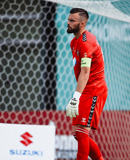 b_mateusz_kuchta_polonia_warszawa_4keepers_champ.jpg